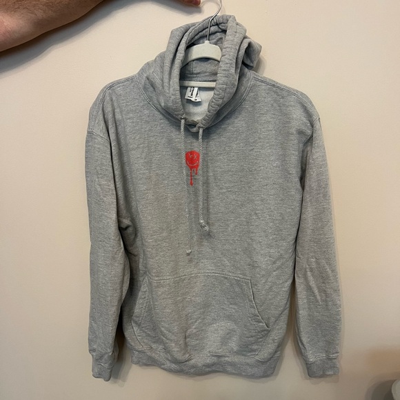 Official Louis Tomlinson Merchandise Gray Hoodie - Picture 1 of 3